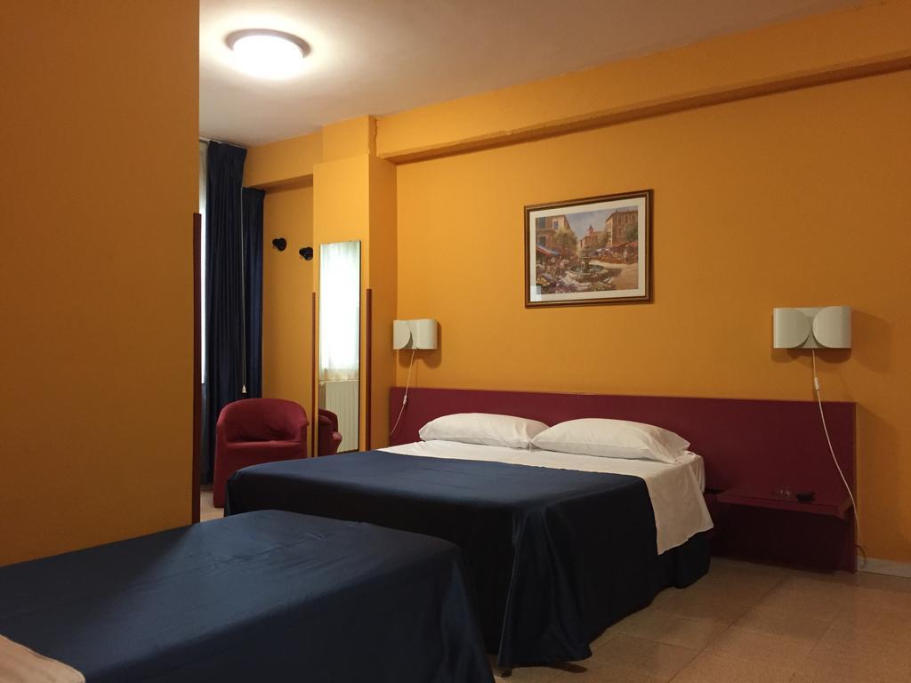 Hotel Cristal 3*